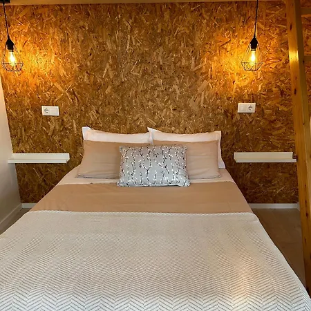 Konukevi Casa Fragosa - Local *